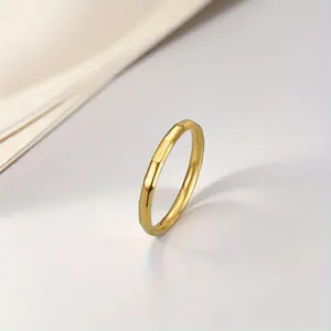 1pc Simple Basic Women's Stainless Steel 18K Gold Plated Ring Fashion Daily Versatile Accessories