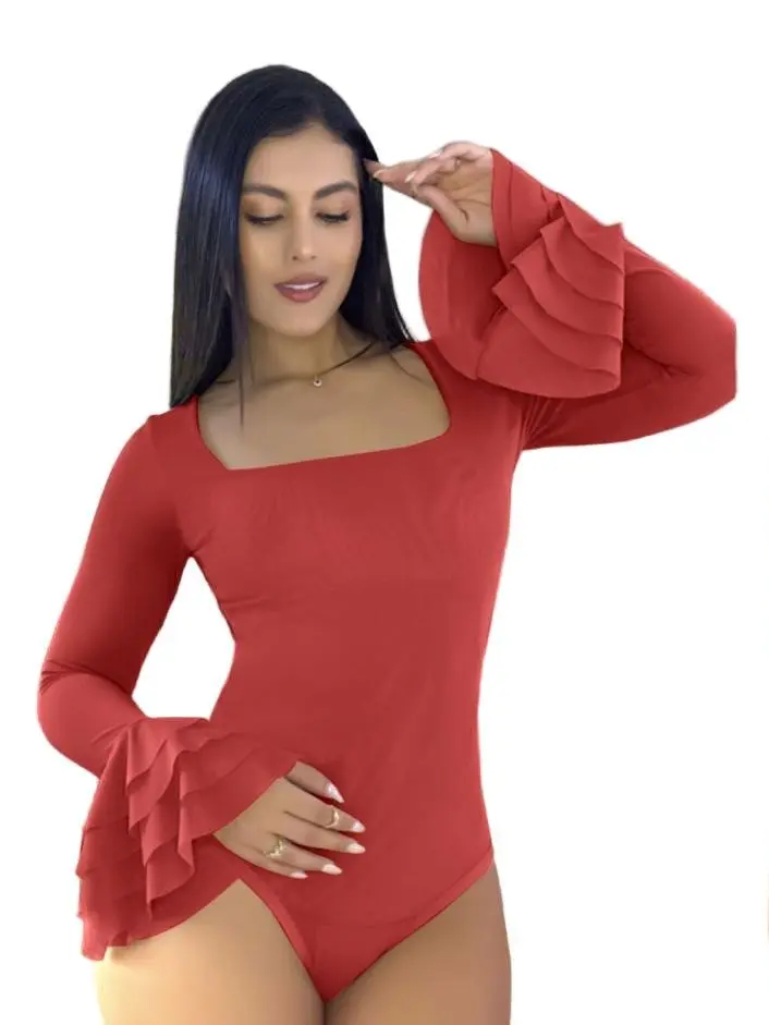 Top Bodysuits 5040 Compression Bodysuit with Medium Girdle for Enhanced Curves Long Sleeve Basic Chic Elegant Women'swear Minimalist Style Womenswear
