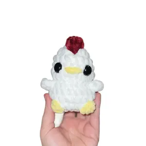 Baby Chicken Fidget Toy - White Design with Red Head, Yellow Beak & Black Eyes, Soft Texture for Fun and Relaxation