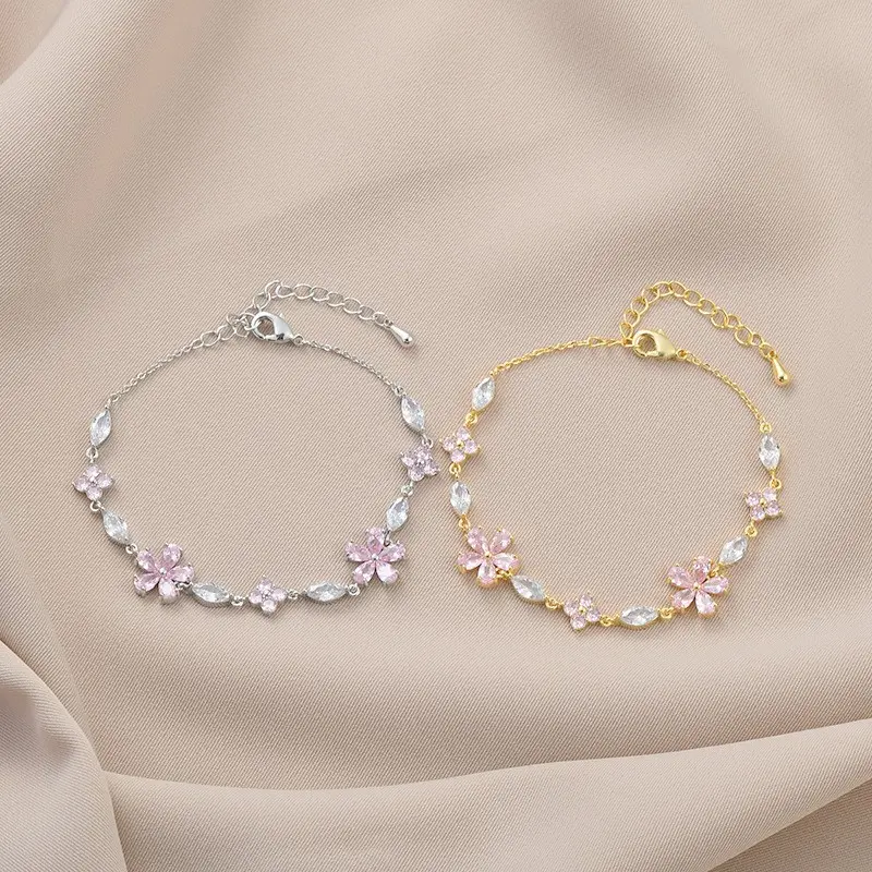 Spring Summer Dainty Floral Zircon Bracelet, Minimalist Crystal Petal Wrist Jewelry, Adjustable Gold Silver Tone Wristband For Daily Outfit Date Night Elegant Ladies Friendship Gift