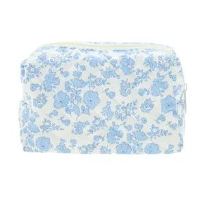 VOCOSTE 1 Pc Floral Quilting Makeup Bag for Travel Vacation Blue White