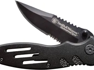 Smith & Wesson Extreme Ops Folding Knife