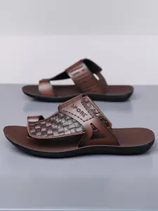 Men's Summer New Sandals, Letter Print Straw Texture, Trendy Anti-Slip Thin Sole, Casual Beach Shoes, Summer Slides, Fashionable and Comfortable Footwear, Rubber Sole Sandals