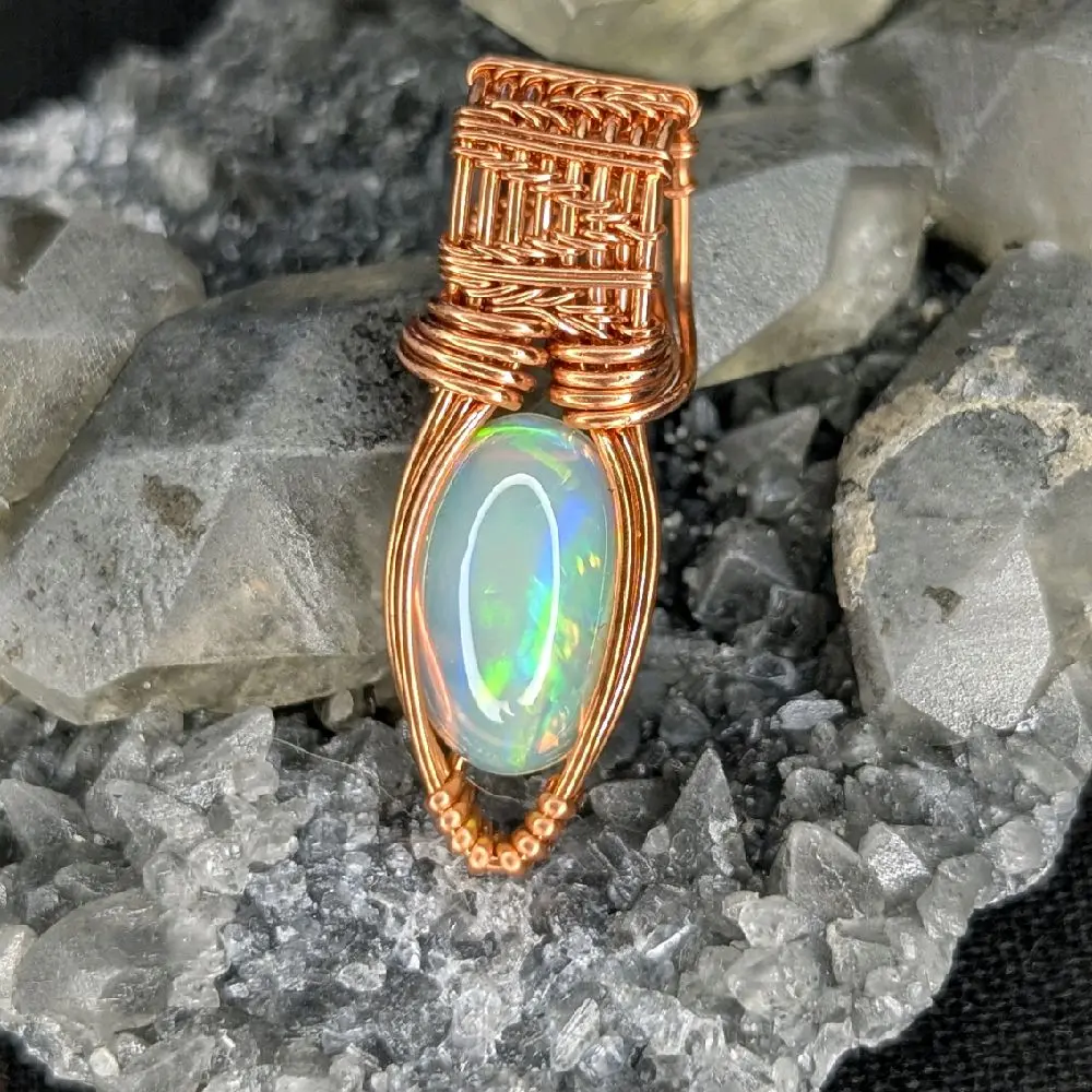 Flashy 4ct Ethiopian Opal
