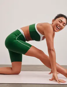 Spacedye Trophy 7" Short