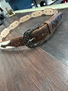 Cowhide belt metal longhorn