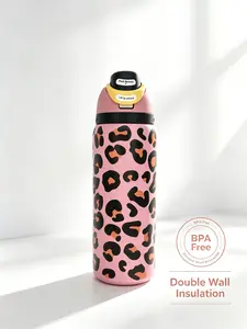 Owala Pink Leopard Print Reusable Vacuum Insulated Water Flask - 32oz BPA-Free Leak-Proof Flip Top Double Wall Stainless Steel Portable Freesip Tumbler for Travel Coffee (Kitchenware Drinkware Flasks)