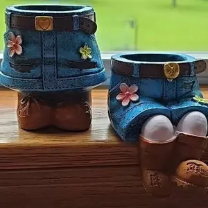 New Creative Garden Art Half Body Jeans Yard Decor Ornament Flower Pot Resin Craft, Outdoor Decoration, Home & Garden