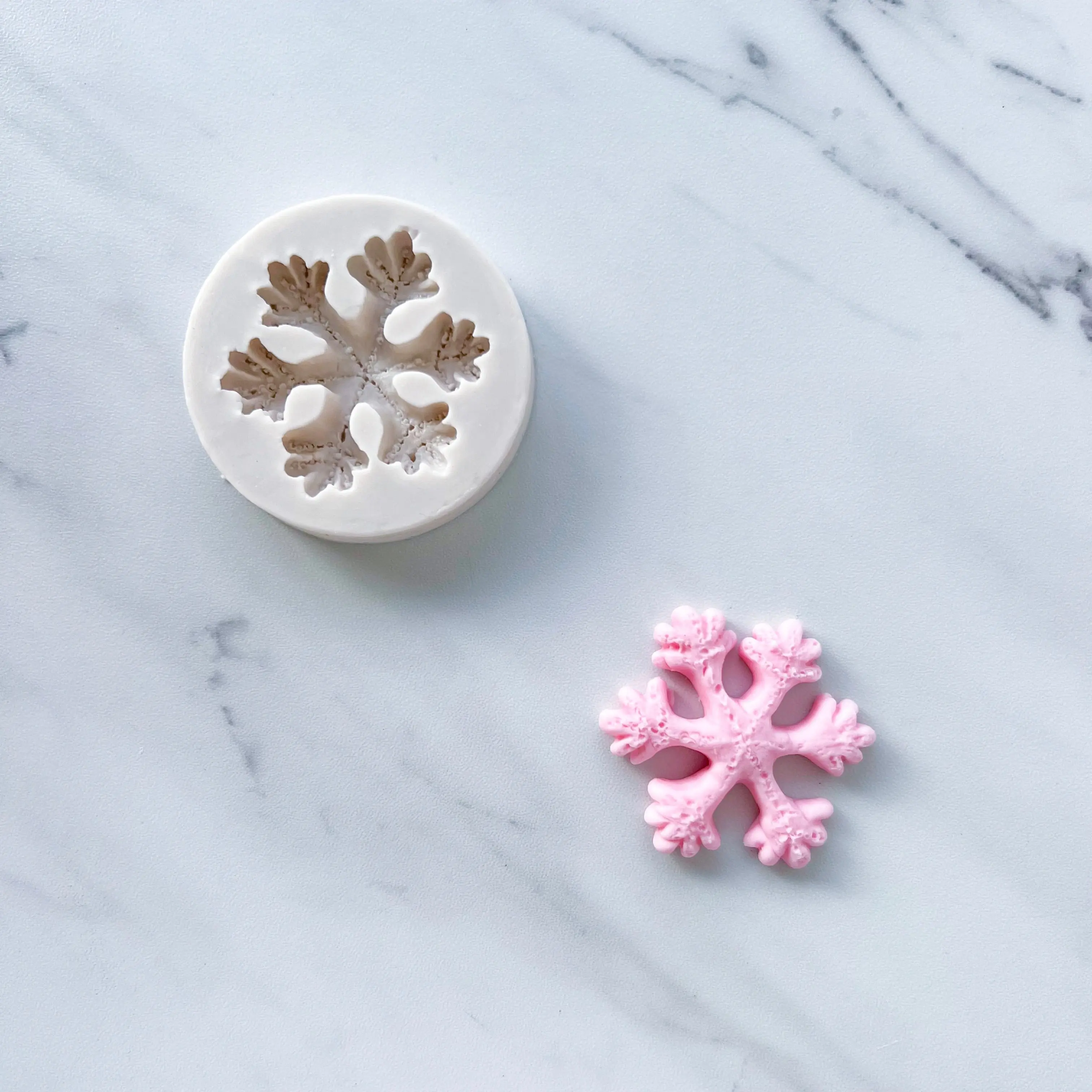 SNOWFLAKE MOLD
