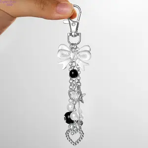 Punk Style Keychain - Trendy All-Match Keyring for Men, Keychain for Car Keys, Ideal Birthday Gift Accessory