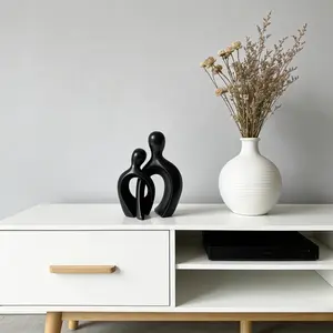 Abstract Couple Hugging Resin Sculpture, Modern Art Decor for Home Office Desk, Unique Gift for Couples, Perfect for Any Occasion