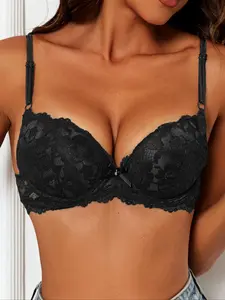 Women's Lace Pattern Push-Up Bra, Non-Slip Control Top, Medium Support, All-Season Fitted Design, Plain Style, Wedding Special Edition
