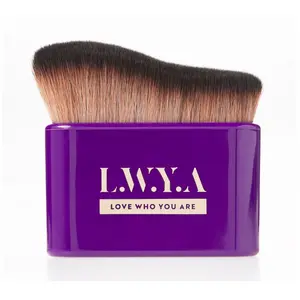 LWYA Gone In A Swipe Pro Foundation Brush