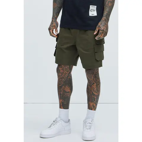 Catch Up Nylon Cargo Shorts - Olive