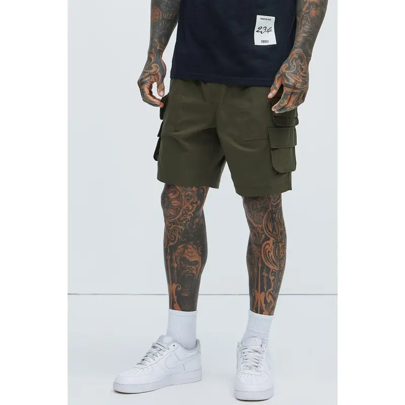 Catch Up Nylon Cargo Shorts - Olive
