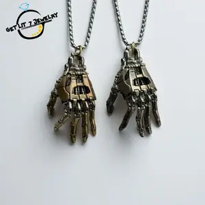2026 New Hip-Hop Fashion Mechanical Bionic Hand-Shaped Necklace | Cyberpunk Style | Hip-Hop Style | Unisex Design | Mechanical Style | Fashion Accessory | Gift Selection | Birthday Gift |