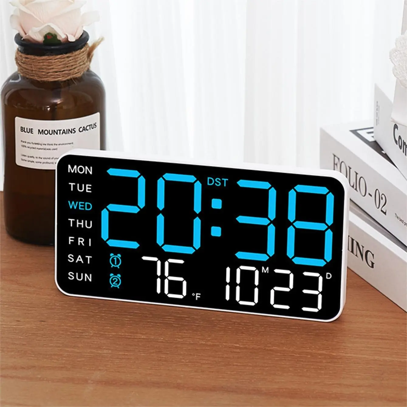Fashionable Frameless Digital Wall Clock, Multifunctional Design, Digital Clock With Temperature, Dual Display, Temperature Humidity Weather Icons, USB Powered, Modern Living Room Decor, Home Decor, Digital Clocks for Bedrooms, Led Alarm Clock