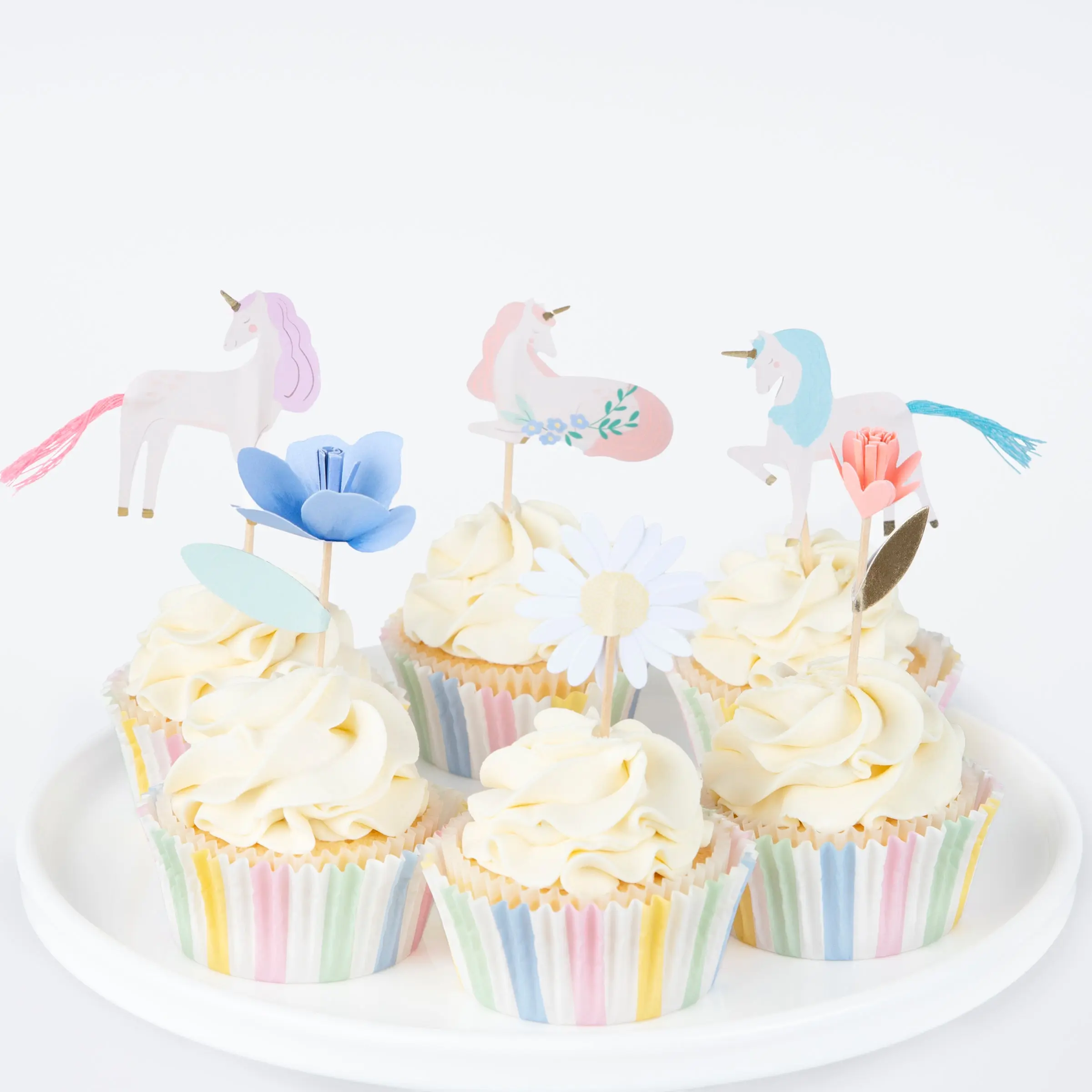 Unicorns Cupcake Kit (x 24 toppers)