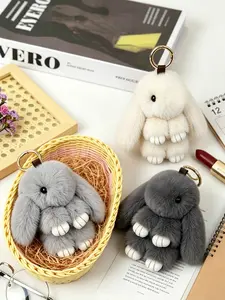 A soft, cute plush Fluffy lop-eared rabbit keychain charm, Fluffy Bunny Keychain, Keychains Cute, suitable for daily wear, vacation dates, and other occasions, and also a delightful and exquisite little gift.