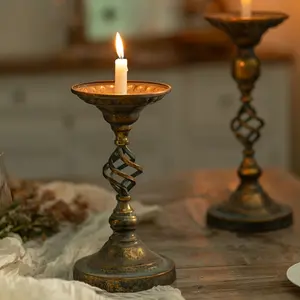 Rustic American-style metal candlesticks - perfect for living room, hallway, and patio decor | Romantic home décor, distressed finish | Suitable for Halloween, Christmas, Easter, and Thanksgiving