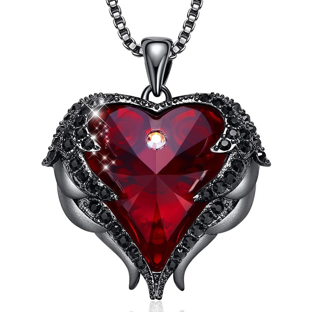 New Dark Gothic Style Red Heart Zircon Wing Necklace Cool Personality Pendant Clavicle Chain Daily Wear Eye-catching Niche Accessory Birthday Gift for Stylish Punk Girlfriend Dark Theme V20