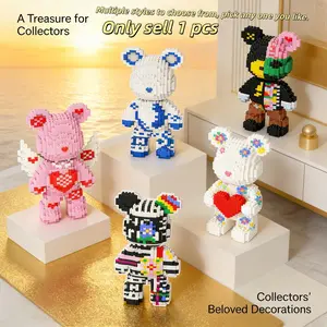 Surprise Gift Bear 3D Building Blocks Decoration, Bookshelf Home Office Cabinet Decor, Party Living Room TV Stand Display, Ideal Housewarming Gift