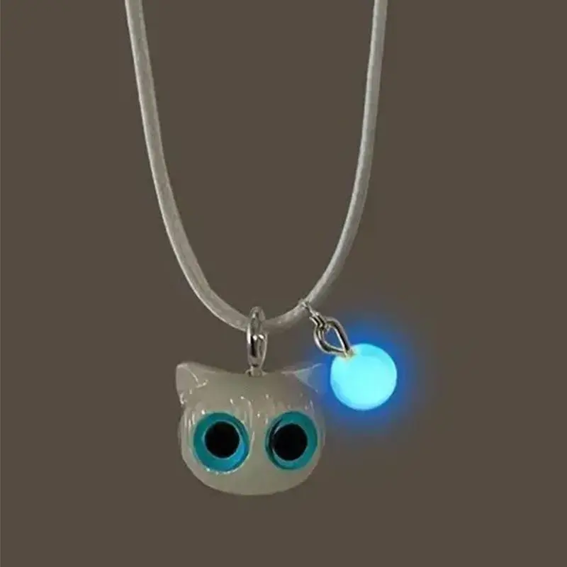 luminous white cat blue eyed necklace