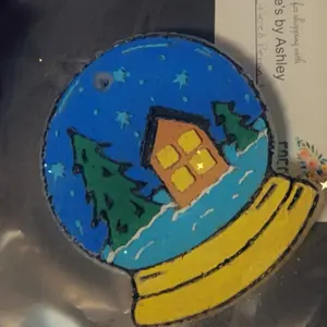 Snow Globe Car Freshies - Personalize Your Car's Interior with Unique Fragrances