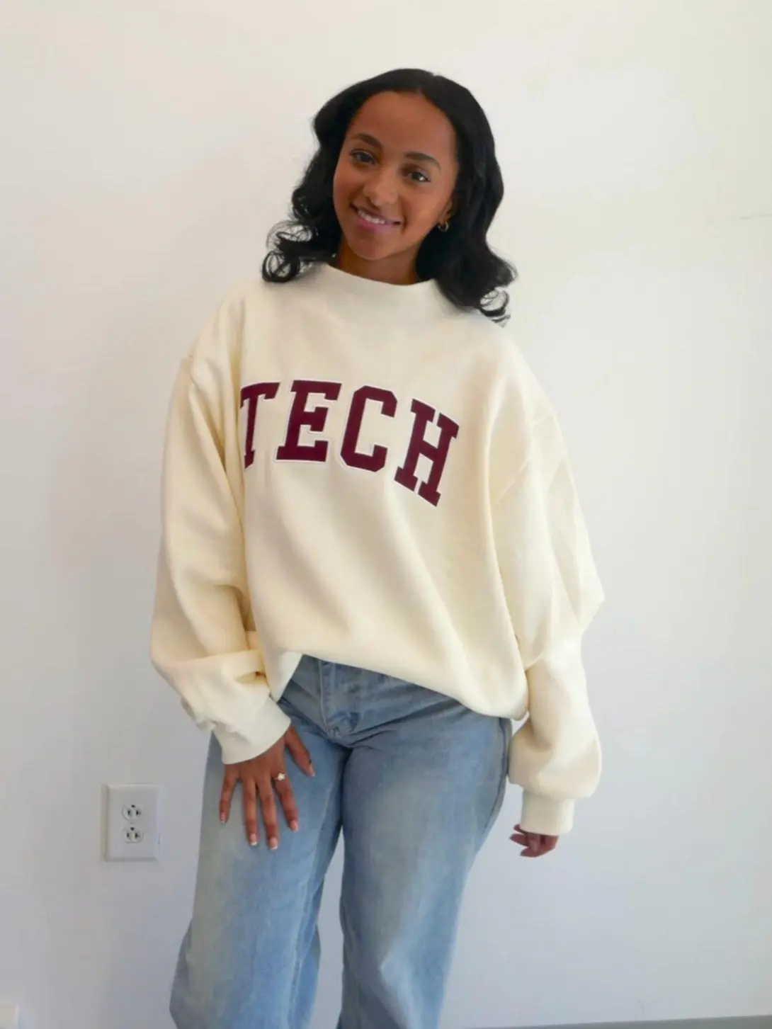 Cream/Maroon Tech Mockneck