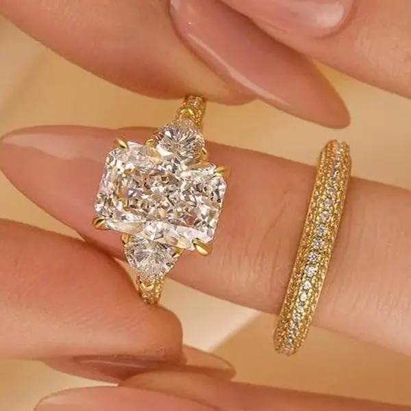 Effinny 5.0ct Radiant Cut & Heart Cut 5A Cubic Zirconia Wedding Set For Women, S925 Sterling Silver Promise Ring, Anniversary Ring for Daily Wear Outd