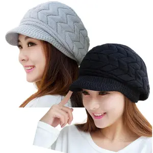 ‌Slouchy Beanie Cap with Visor Winter Warm Knit Hat for Women Windproof Coldproof Soft Fleece Lined Outdoor Sports Fishing‌ Ear Protection Skiing Fashion Warmth