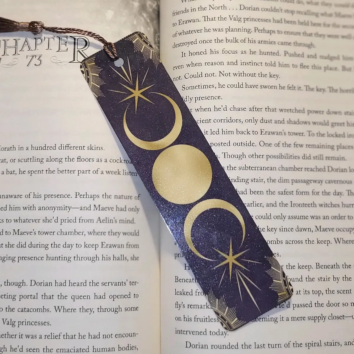 Metal bookmark Moon phases - Perfect Gift for Bookworms, Sublimated Aluminum, Includes Tassel