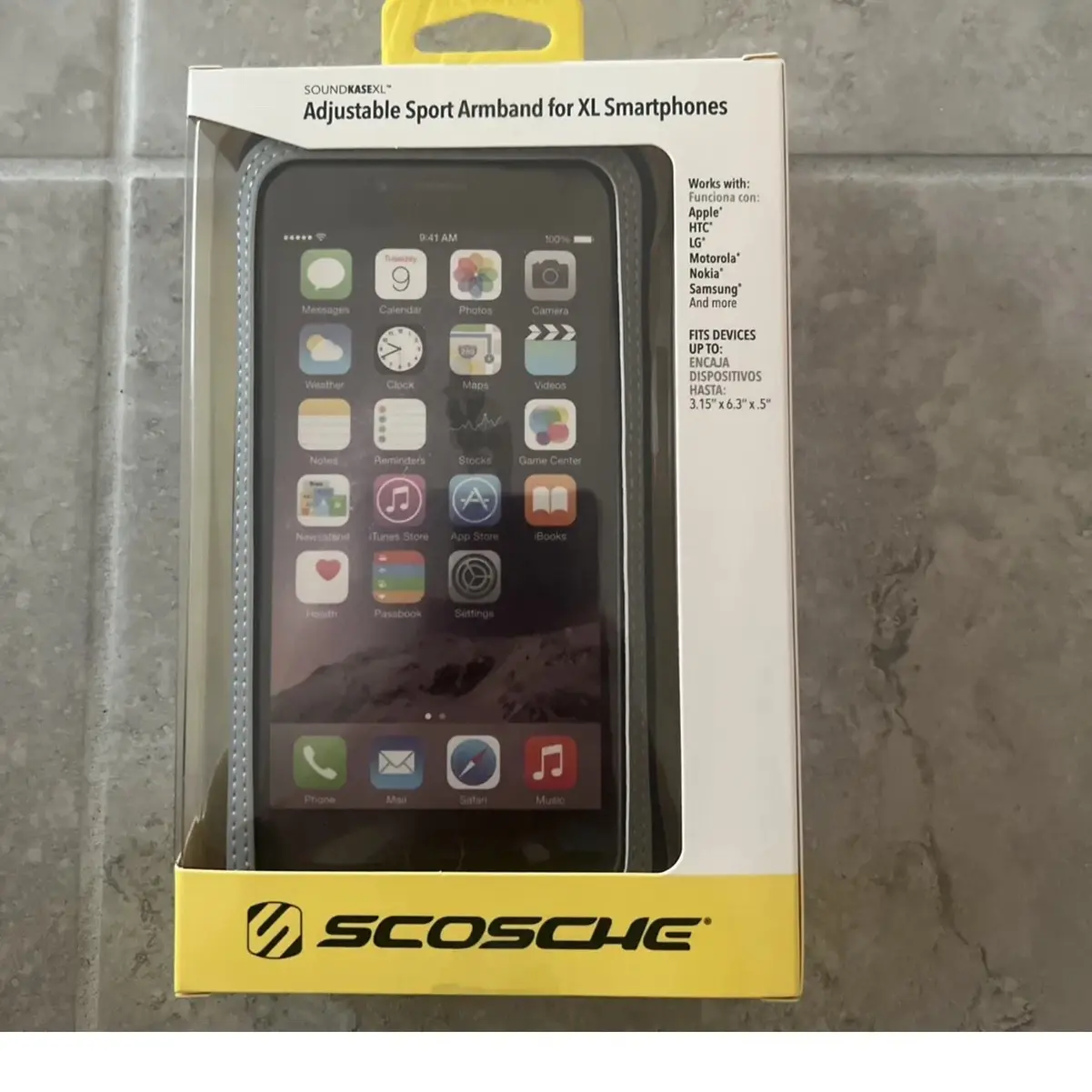 Scosche, adjustable Sport Armband For XL Smartphones