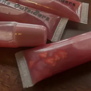 Custom lipgloss Long-lasting
