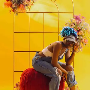 background preload poster image 