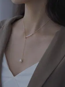 Grace Smile Pearl Necklace