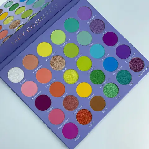 FANTASY VIBES PALETTE Matte