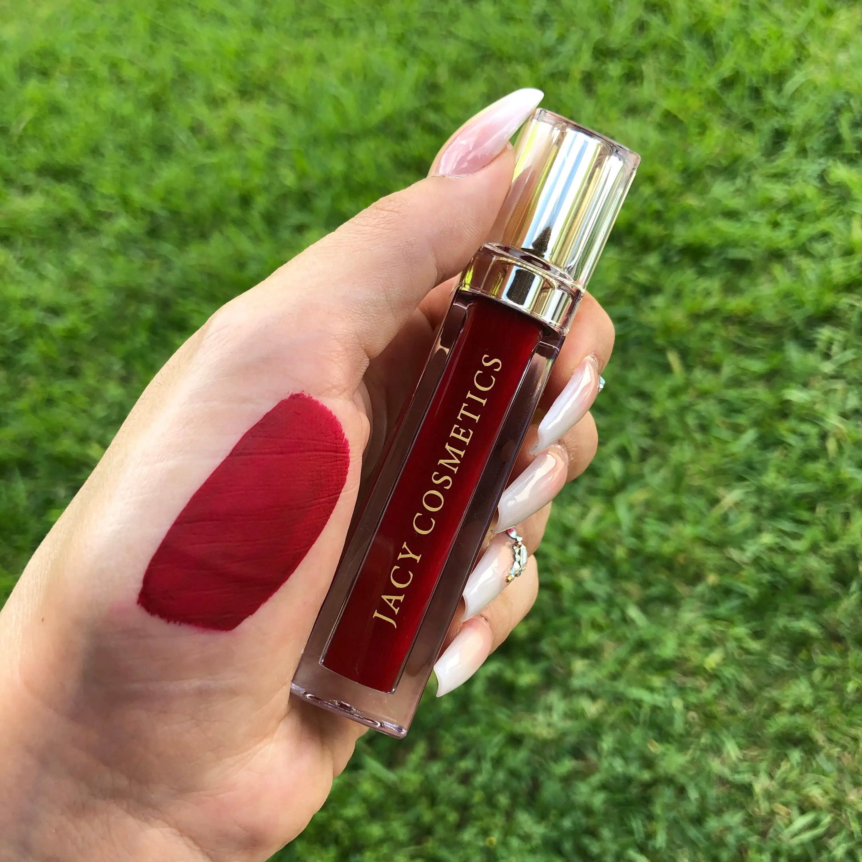 MAURA lipstick