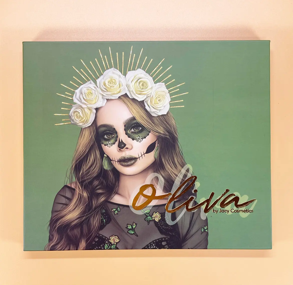 OLIVA eyeshadow
