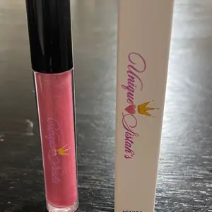 Unique “bubble gum”Gloss