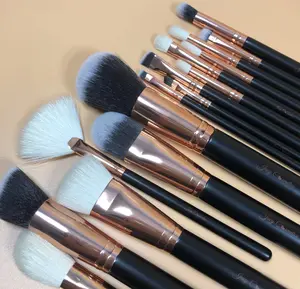 ROSE GOLD MAKEUP BRUSHES 15 PCS