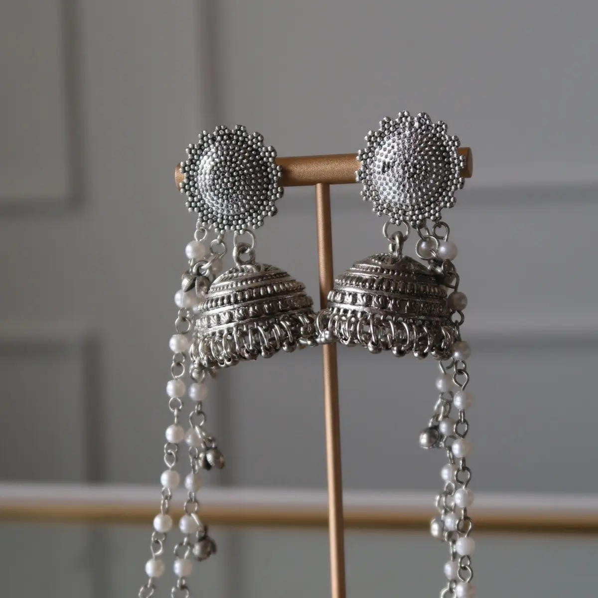 Flower stud jhumka