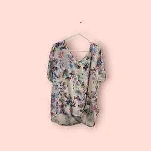 Torrid 2X Sheer Beautiful Floral Top