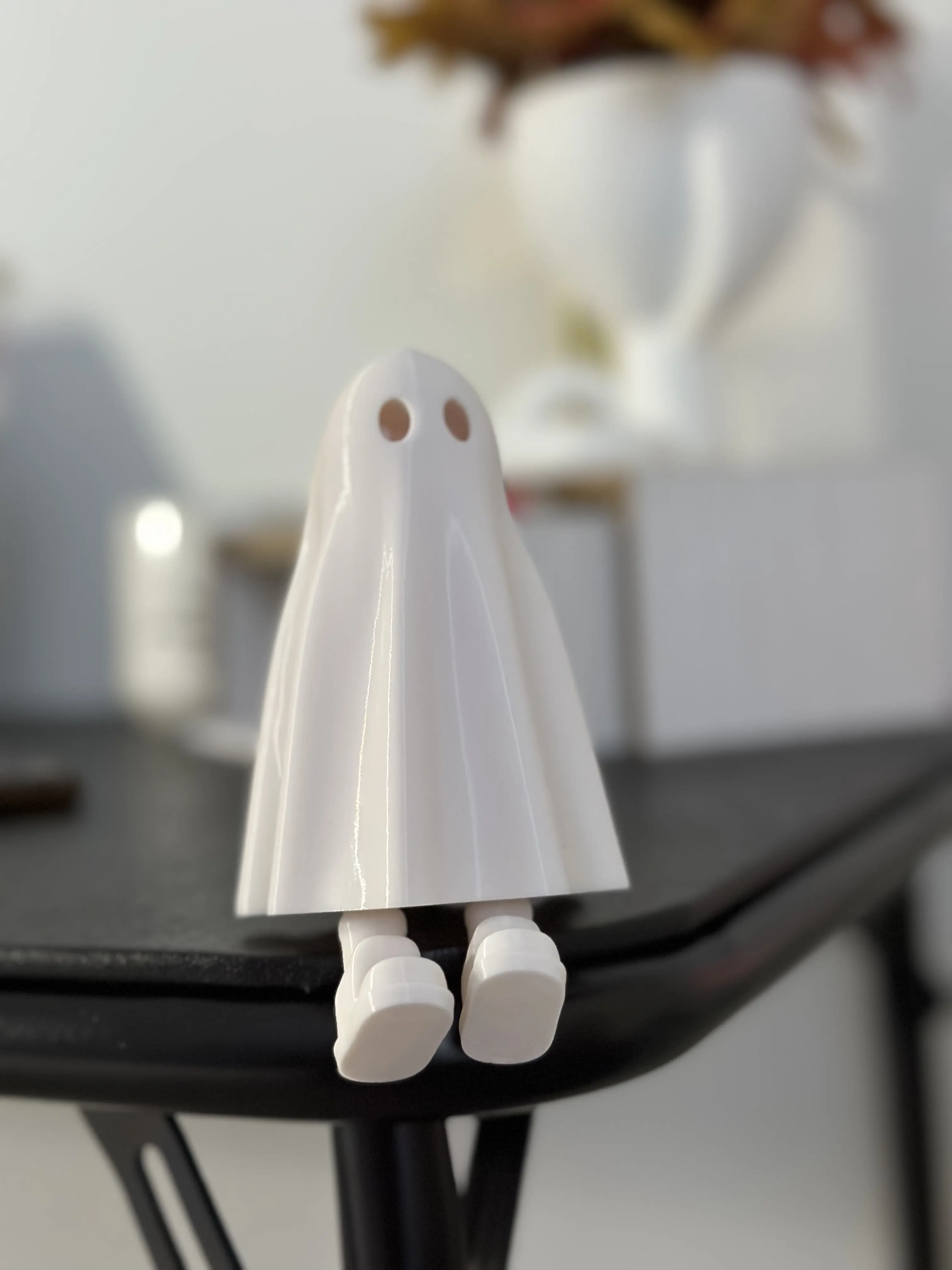 Cute Keychain/Oversized Halloween Ghost with legs | As Seen on TikTok |With Hidden Feet|