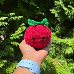Amigurumi Tomato Plushie
