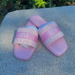 Pink love Round Toe Sandals Pink love Round Toe Sandals