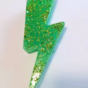 Lightning Bolt Freshie