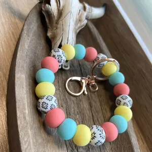 Western rainbow wristlet, pen, lanyard