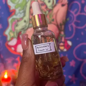 Aphrodite’s Touch Love Spell Oil