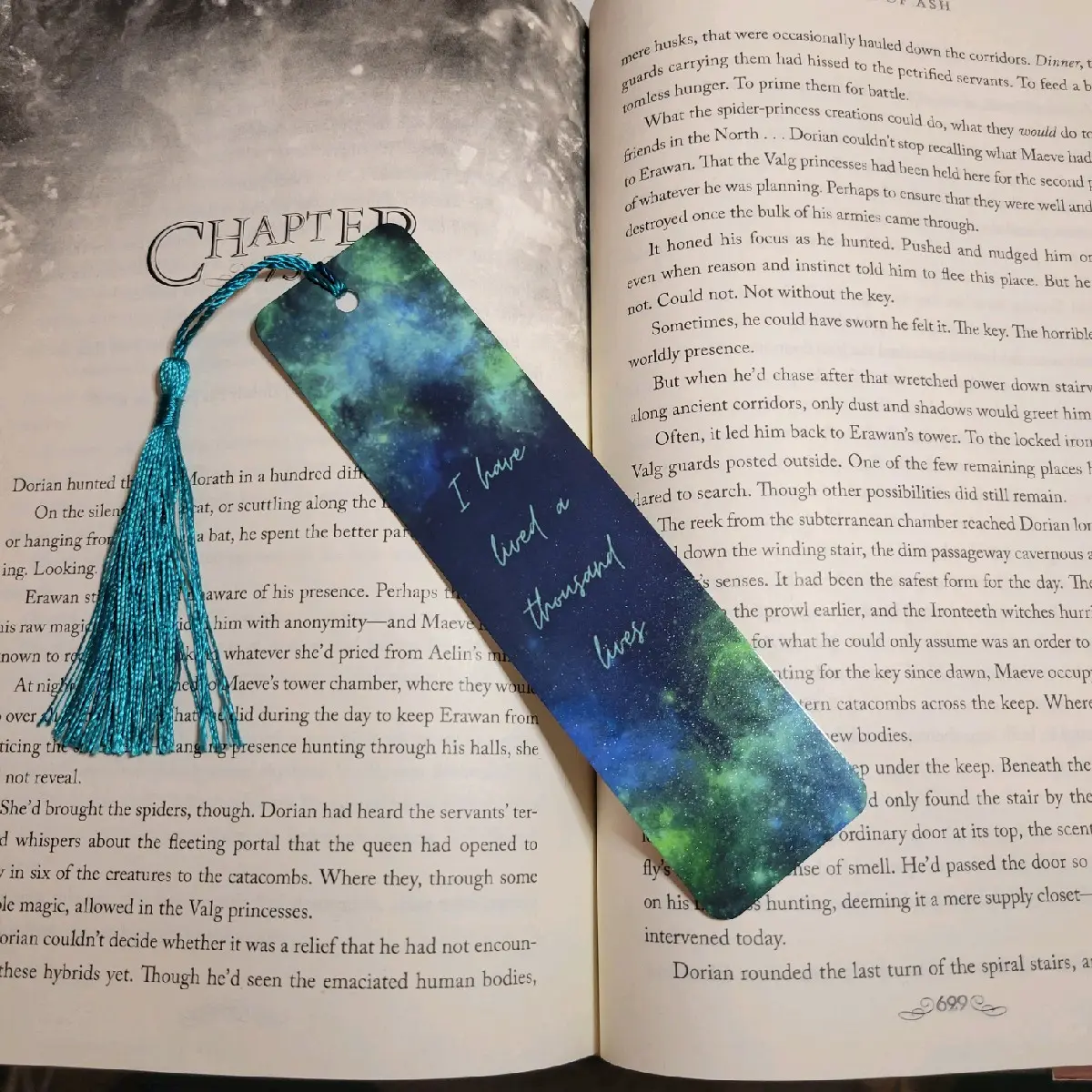Metal bookmark I have lived a thousand lives - Perfect Gift for Bookworms, Sublimated Aluminum, Includes Tassel